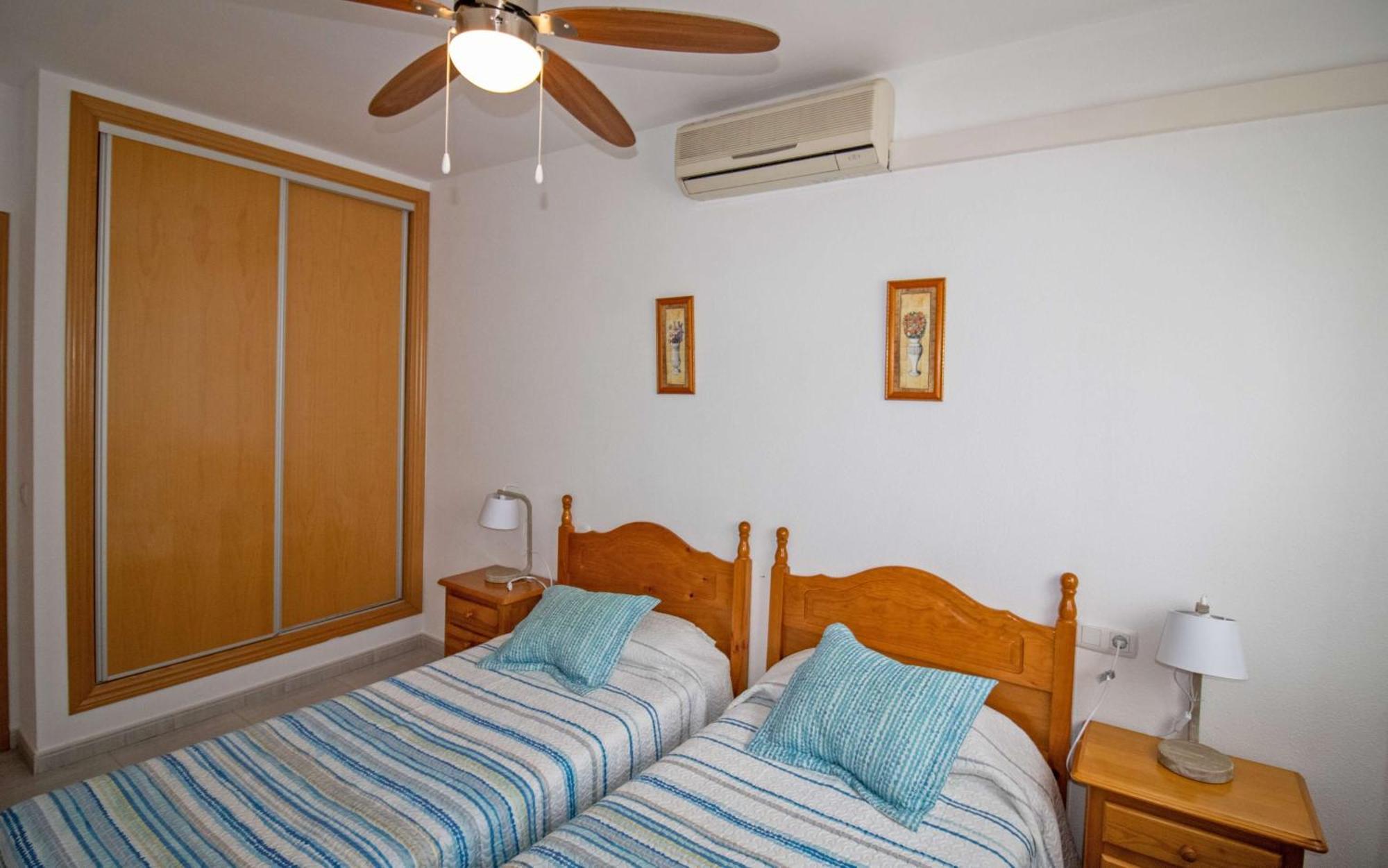 Bajo Con Terraza, Parking Y Piscina En El Centro Porta Mediterranea Albert Villas Alcossebre Exterior foto
